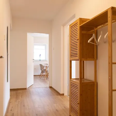 Four See- & Bergblickapartment - 250m Vom Seeufer Appartement Döbriach